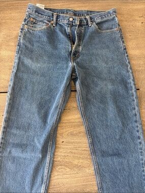 Levi's 550 Men's Jeans in Medium Blue